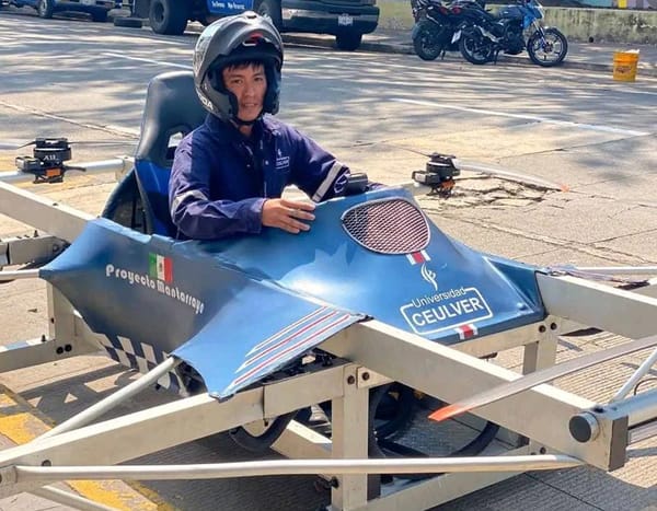 ¡SACAN EL MANTARRAYA! - NO ERA OVNI...