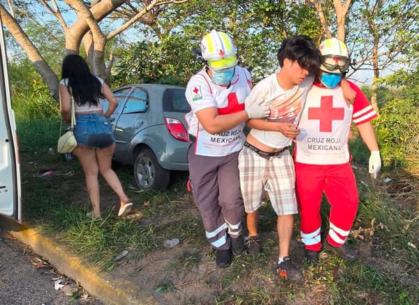 ¡BORRACHAZO EN CABEZA OLMECA!