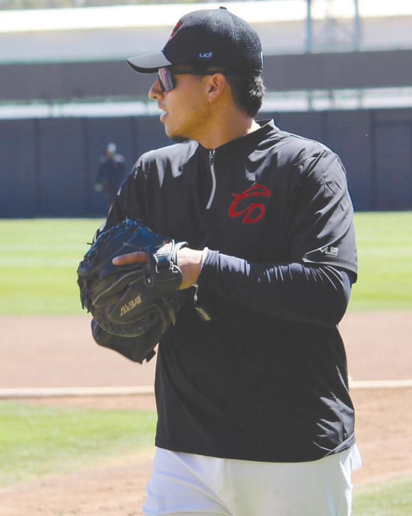 ¡LLEGA JUAN URIARTE AL ÁGUILA!