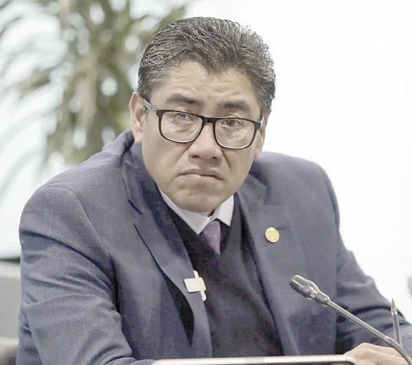 ¡MONREAL III IGNORA RECOMENDACIÓN DE SHEINBAUM!