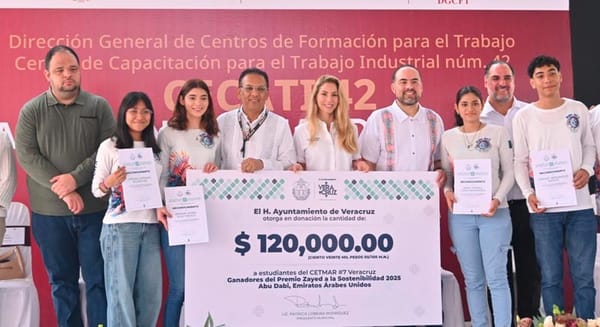 ¡PATY PREMIA A LOS JÓVENES SÚPER-GENIOS! - BIEN
