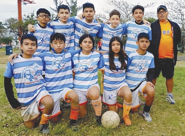 ¡VA C.D.F. POR TÍTULO DE COPA EN LIGA DEL PUERTO!