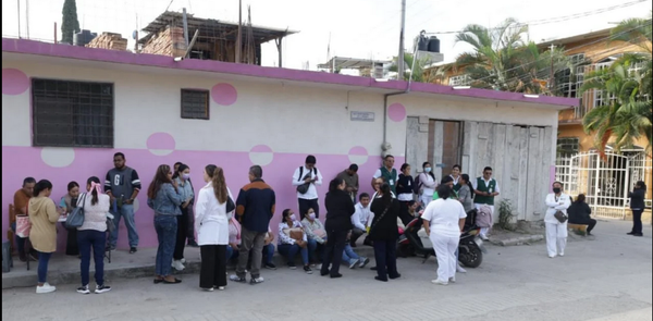 ¡CIERRAN CENTRO DE SALUD DEL IMSS BIENESTAR POR ADEUDO DE RENTA!
