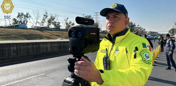 ¡ESTRENAN RADARES MÓVILES EN CDMX PARA DETECTAR EXCESO DE VELOCIDAD!