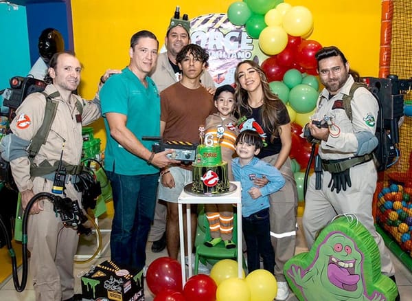 JORGE MAXIMILIANO FESTEJA SU CUMPLE