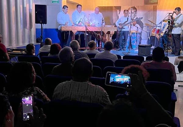 MIÉRCOLES BOHEMIO CON NEMATATLÍN MADERAS Y NORTEÑO