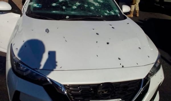 ¡EMBOSCAN A COMANDANTE DE FGE-SINALOA!