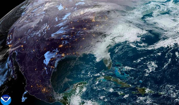 ¡FIN DE SEMANA CON CALOR Y BRUMA! - *EL LUNES, DÉBIL LÍNEA FRONTAL SE QUEDARÁ ATORADA EN EL GOLFO.