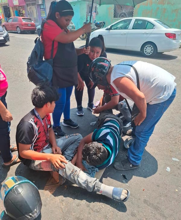 ¡‘JINETE DE ACERO’ CHOCÓ CONTRA AUTO JAPONÉS!