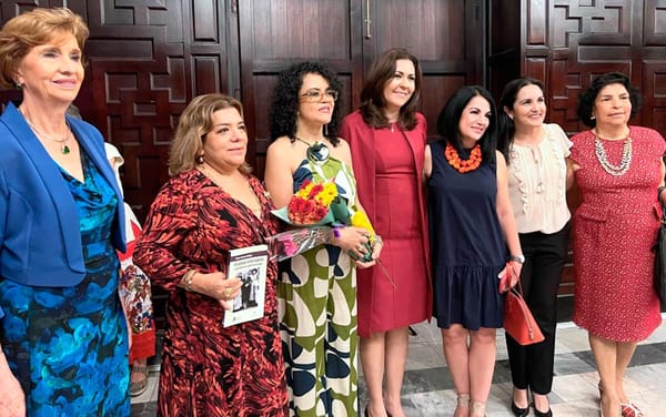 LA INVESTIGADORA VERACRUZANA MÓNICA MENDOZA...