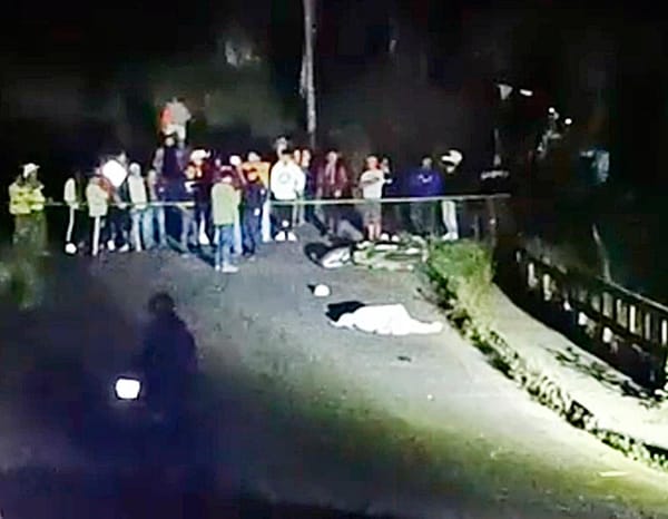 ¡SE PARTE LA CABEZA POR DERRAPÓN EN MOTOCICLETAZO!