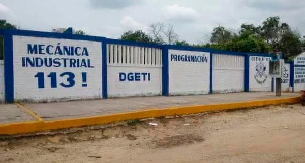 ¡HOSPITALIZAN A ESTUDIANTE DEL CBTIS POR CONSUMIR GOMITAS “MÁGICAS”!