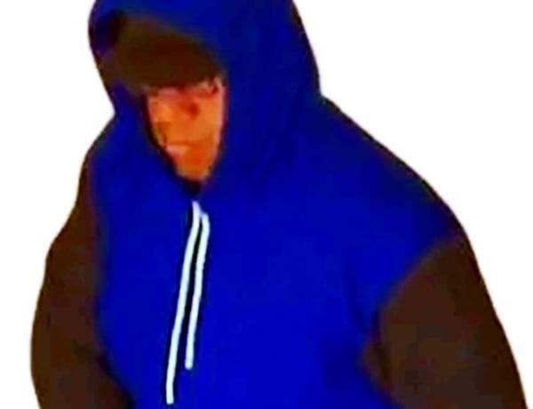 ¡VÁNDALO ACUCHILLÓ A CAJERA DE FARMACIA EN EL INFONAVIT LAS VEGAS!