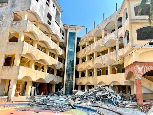 ¡YA ES OTRO BOCA DEL RÍO!