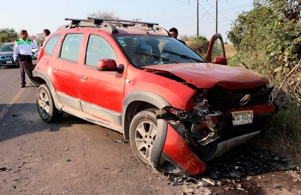 ¡CARAMBOLAZO EN LA CARRETERA!