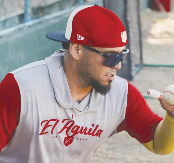 ¡REPORTÓ JUAN URIARTE AL ÁGUILA! - RECEPTORES COMPLETOS