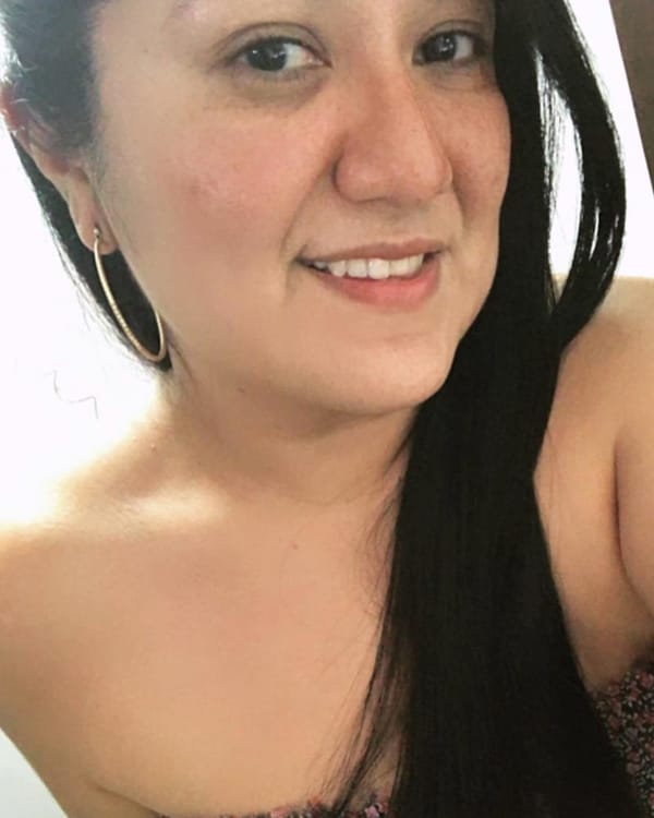 NUESTRA BELLA SICÓLOGA ILIANA CAPETILLO…