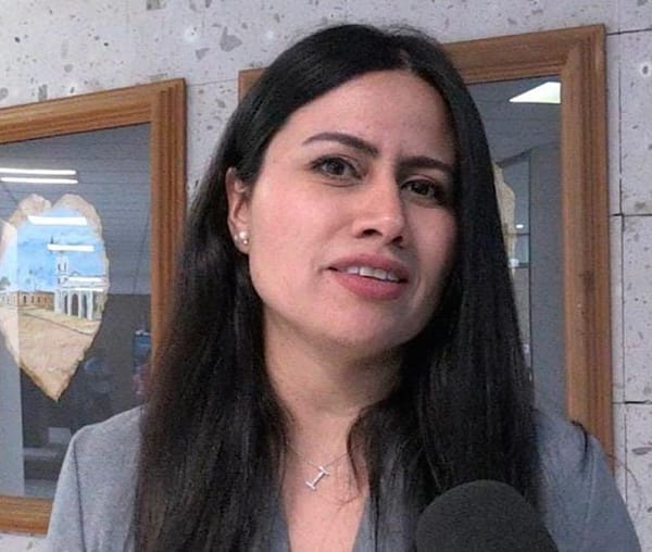 ¡INDIRA QUIERE MÁS CAMPAÑAS!