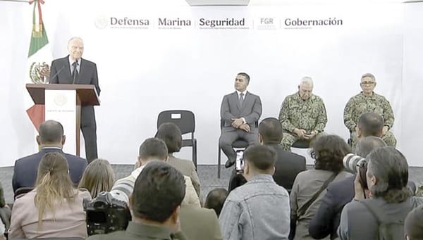 ¡QUE LOS 29 CAPOS ENTREGADOS A EU LIBRARÍAN LA PENA DE MUERTE!