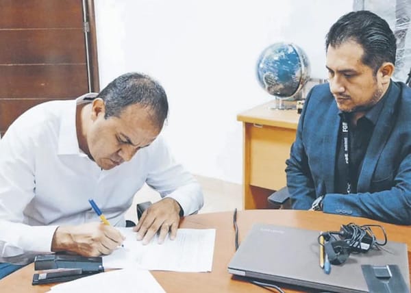 ¡CON FUERO INTACTO, CUAUHTÉMOC BLANCO ACUDE A LA FISCALÍA!