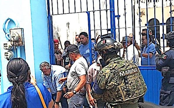 ¡QUERÍAN QUITARLES LA GRAN LOGIA!