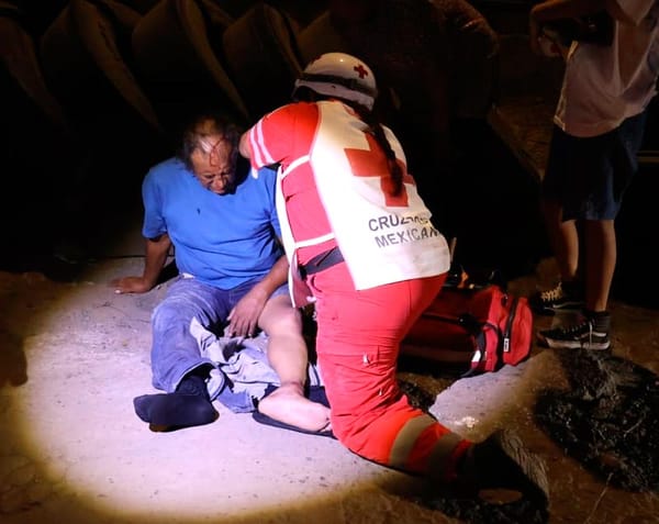 ¡TRAGEDIA EN LA AUTOPISTA: UN MUERTO Y UN HERIDO!
