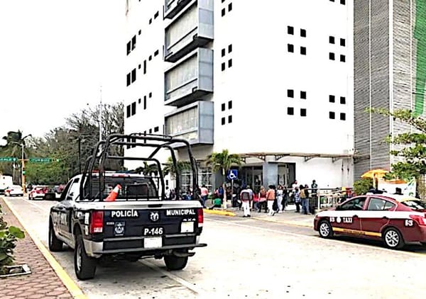 ¡BLINDAN LA TORRE PEDIÁTRICA!