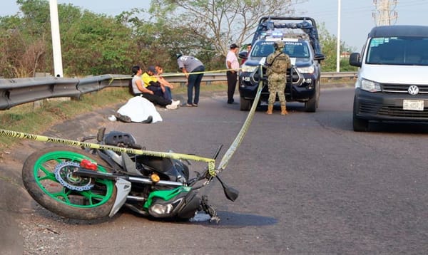¡MOTOCICLISTA PIERDE LA VIDA EN ACCIDENTE EN EL NUEVO VERACRUZ!