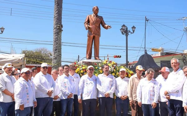 ¡RECUERDAN AL MAESTRO ARROYO!