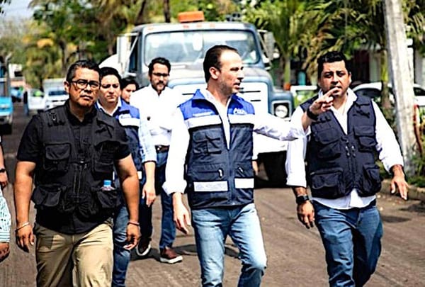 ¡UNÁNUE LE ECHA UN OJO!