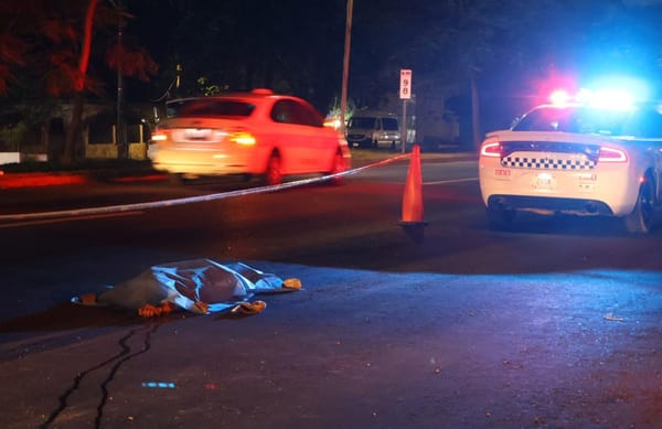 ¡ABUELITO PIERDE LA VIDA EN LA CARRETERA!