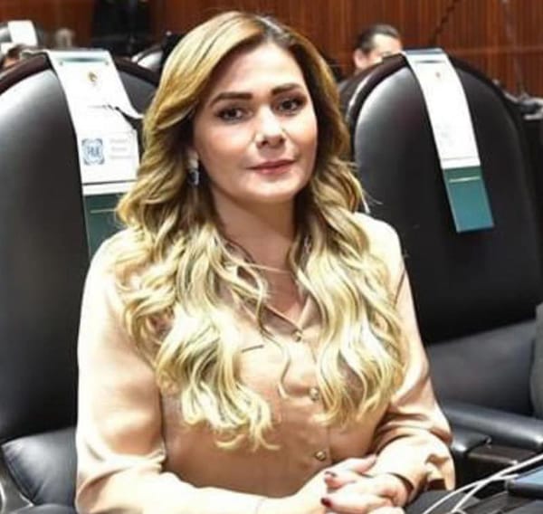 ¡LA REVIVE MARYJOSE!