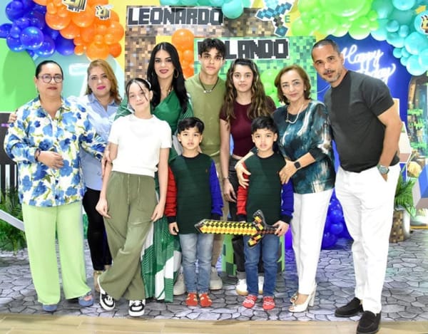 LEONARDO Y ROLANDO FESTEJAN SUS 7 AÑITOS