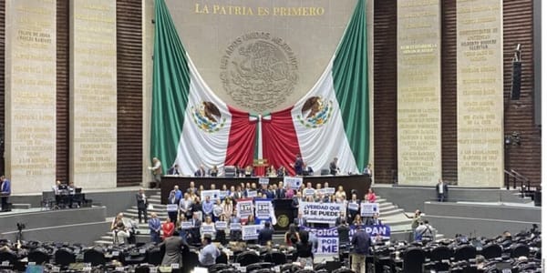 ¡AVALAN DIPUTADOS REFORMA PARA SIMPLIFICAR TRÁMITES!