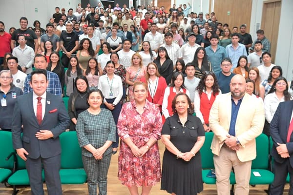 ¡AYUDAN A 238 MUJERES!