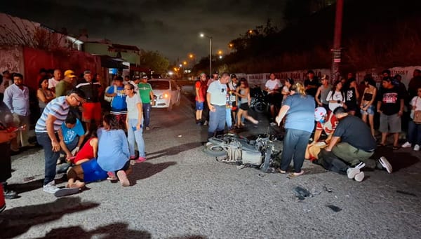 ¡SIGUEN GRAVES DOS JÓVENES DEL CHOQUE DE MOTOCICLETAS! - AMBOS LESIONADOS TIENEN 17 AÑOS