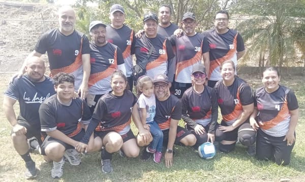 ¡VOLEIBOL Y PELOTA PLAYERA EN LA JORNADA DEL SUTERM!
