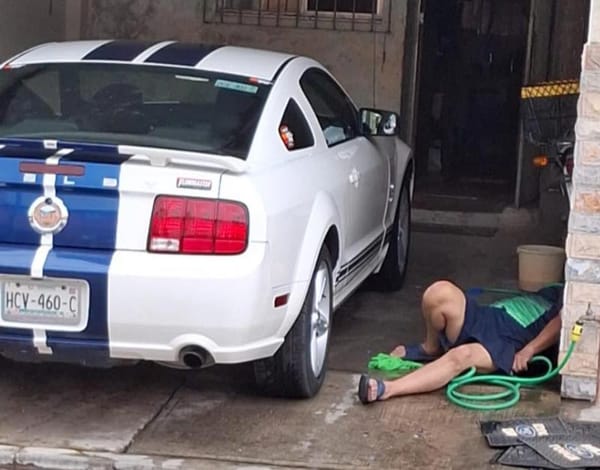 ¡MATAN A EMPRESARIO! - EN TUXPAN