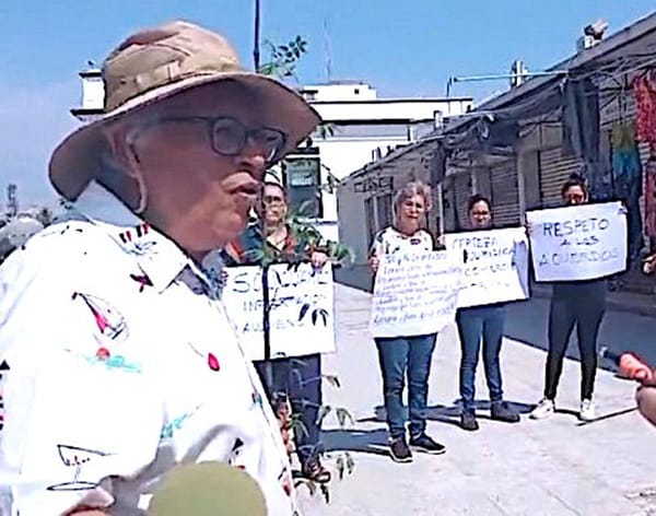 ¡PROTESTAN ARTESANOS CONTRA LA ASIPONA!