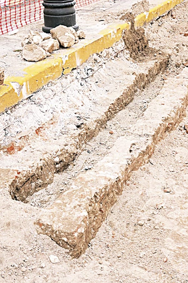 ¡ENCUENTRAN MÁS MURALLA!