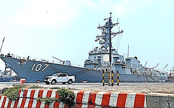 ¡NOS MANDA TRUMP AL USS GRAVELY! - TRAE HASTA MISILES TOMAHAWK