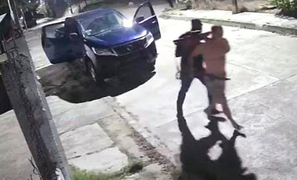 PRIVAN DE LA LIBERTAD A TRES HOMBRES EN CHINAMECA! - UNO APODADO “EL POLLO” Y OTRO “EL PINOLILLO”