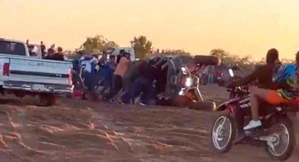 ¡TURISTA PIERDE LA VIDA AL VOLCAR EN PLAYA PRIVADA!