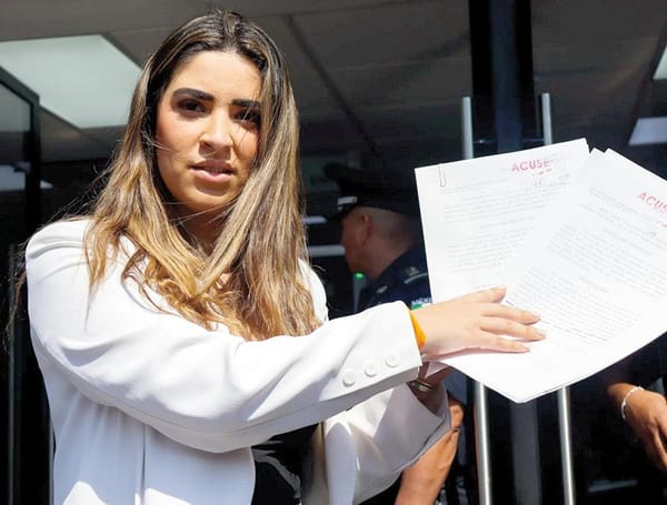 ¡MARÍA TERESA EALY DENUNCIA A TRES DIPUTADOS DE MORENA!