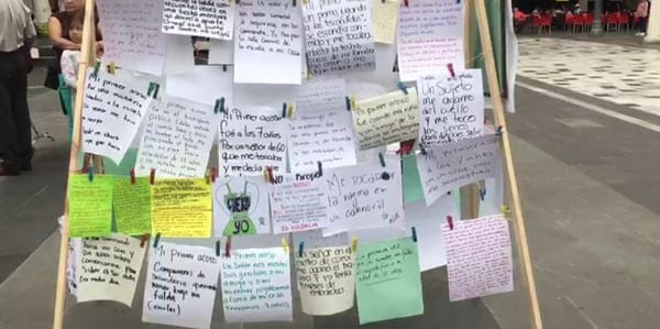 ¡VAN CONTRA ACOSADORES!