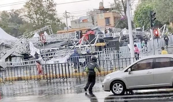 ¡DESPLOME DE ESCENARIO PARA EL DÍA DE LAS MADRES EN CDMX DEJA SIETE HERIDOS; CANCELAN EVENTO!