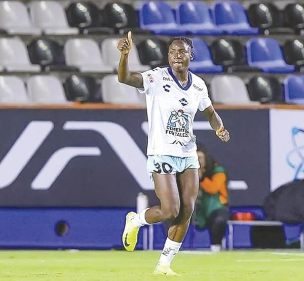 ¡COMANDA CHINWENDU REMONTADA DE TUZAS Y AVANZAN A LA FINAL FEMENIL!