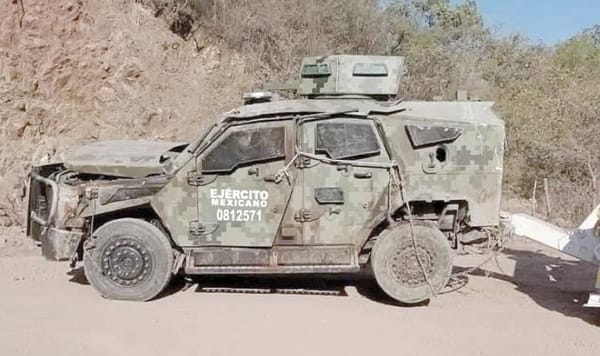 ¡MUEREN OCHO  MILITARES POR EXPLOSIÓN DE MINA!