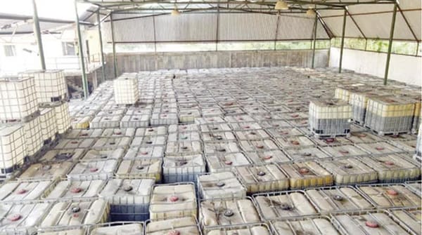¡DECOMISAN MILLÓN 500 MIL LITROS DE HUACHICOL EN TABASCO!