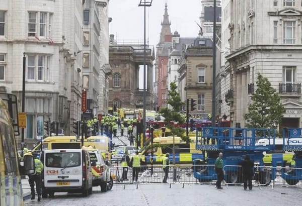 ¡DRAMA EN EL FESTEJO DEL LIVERPOOL, SE REGISTRA ATROPELLAMIENTO MASIVO!